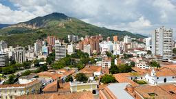 Encuentra vuelos baratos a Santiago de Cali