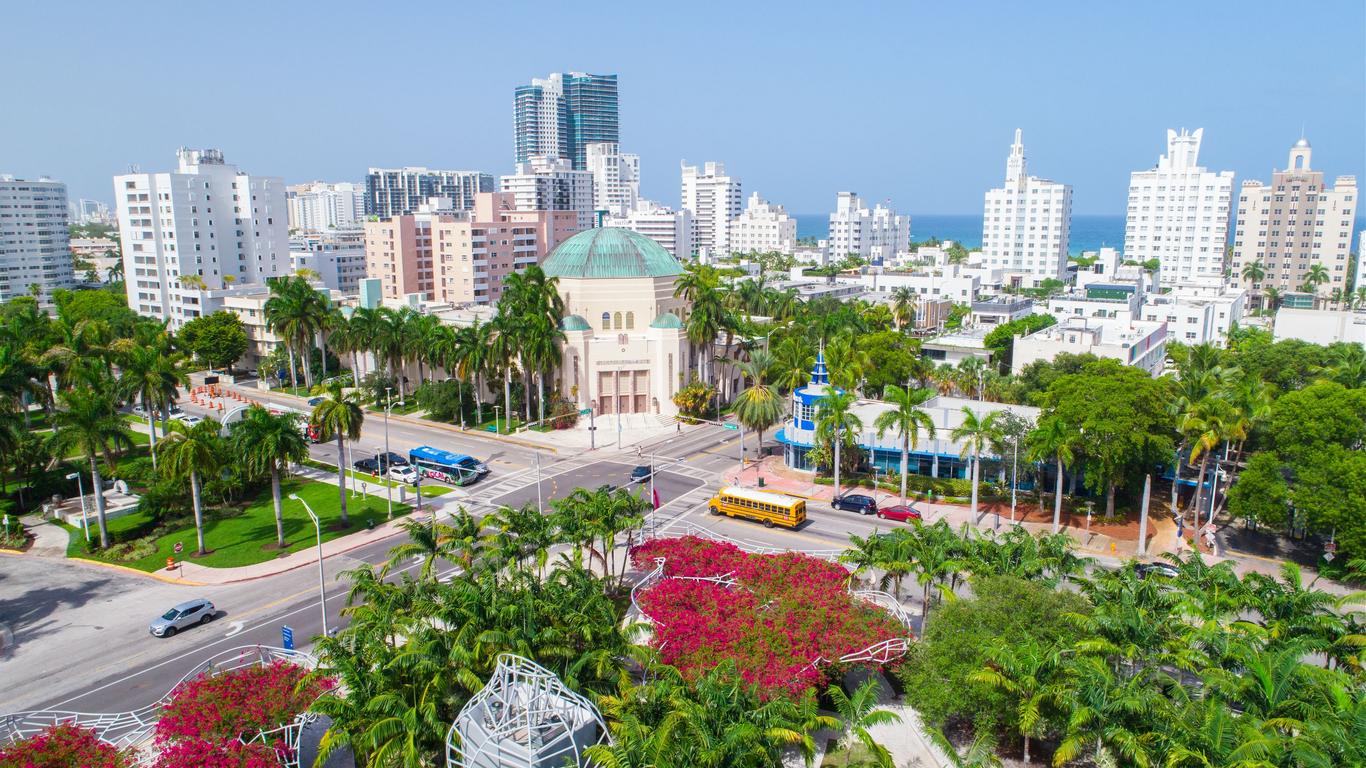 Alquiler de autos en City Center (Miami Beach)