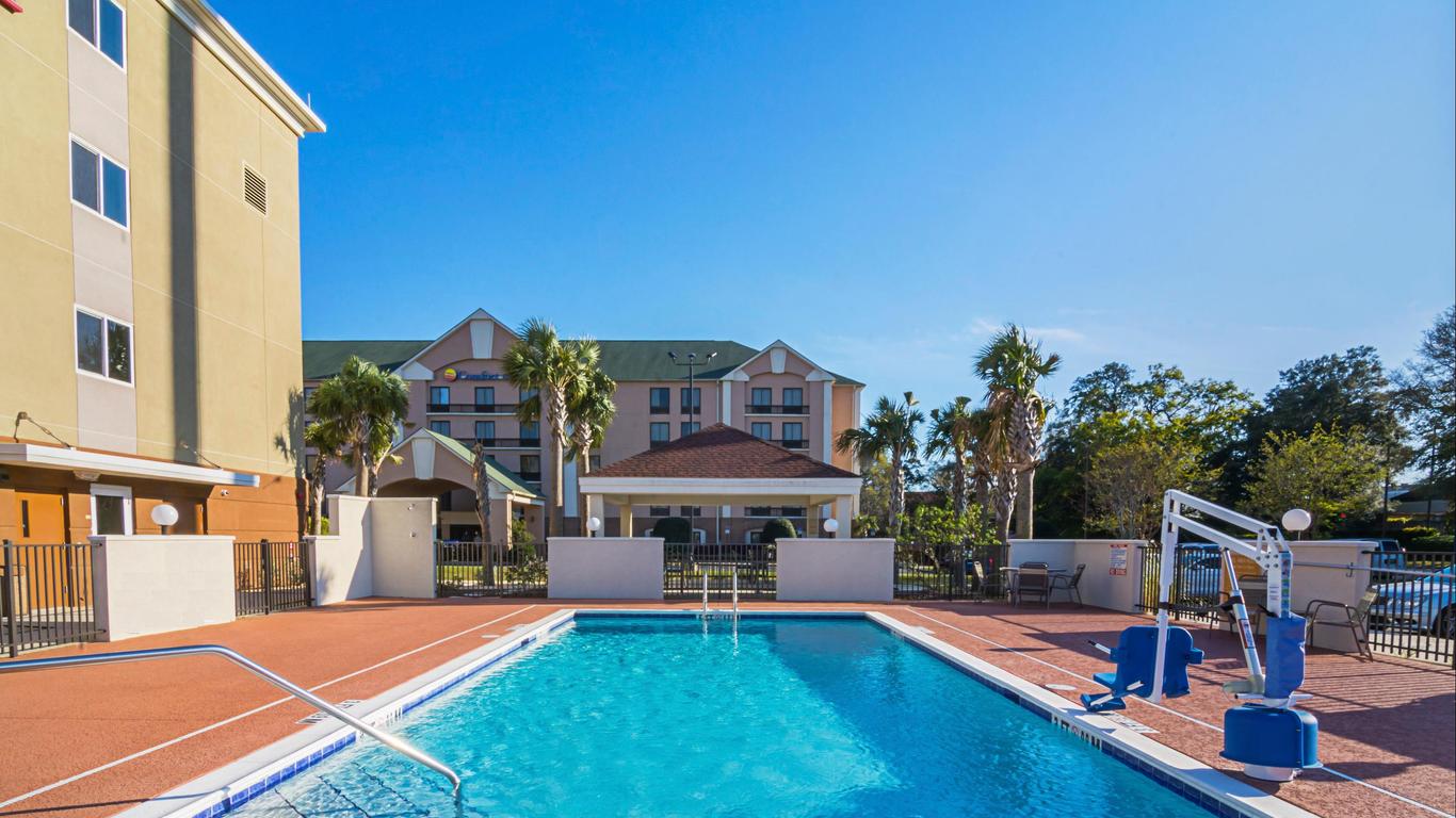 Candlewood Suites Pensacola - University Area