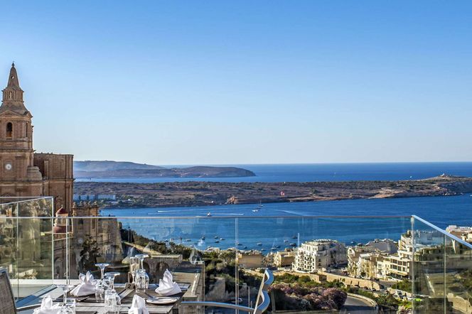 Maritim Antonine Hotel & Spa