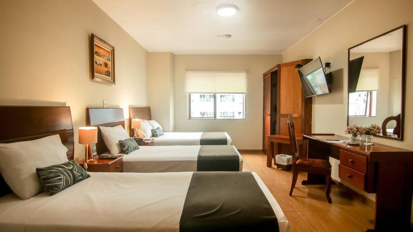 Epiqus Hotel