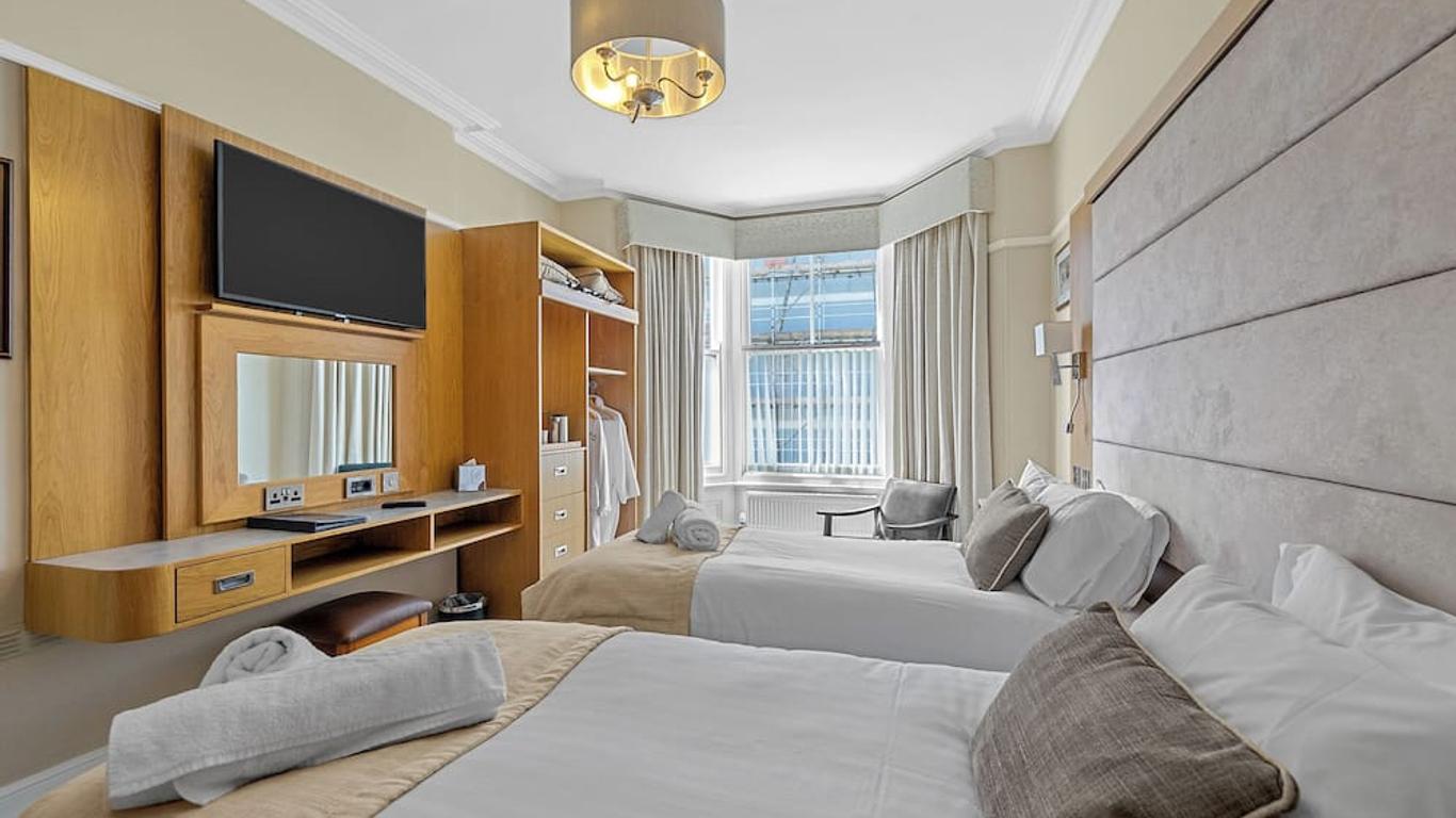 Invicta Hotel