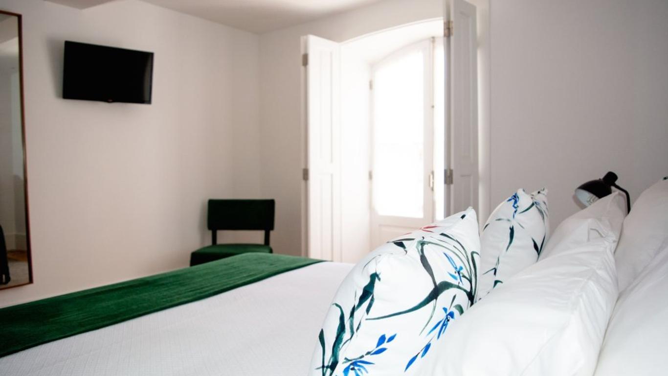 Trovador Guest House