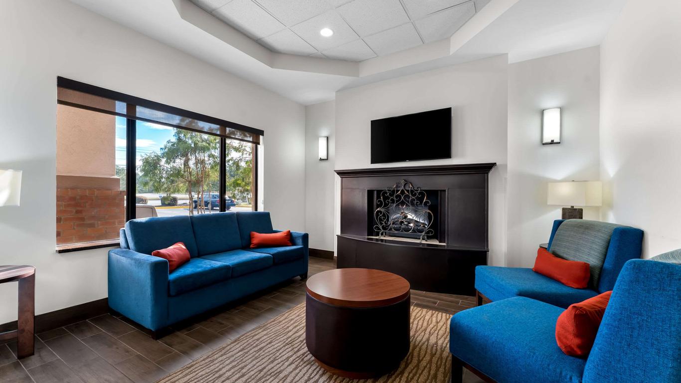 Comfort Inn and Suites Augusta West Near Fort Eisenhower