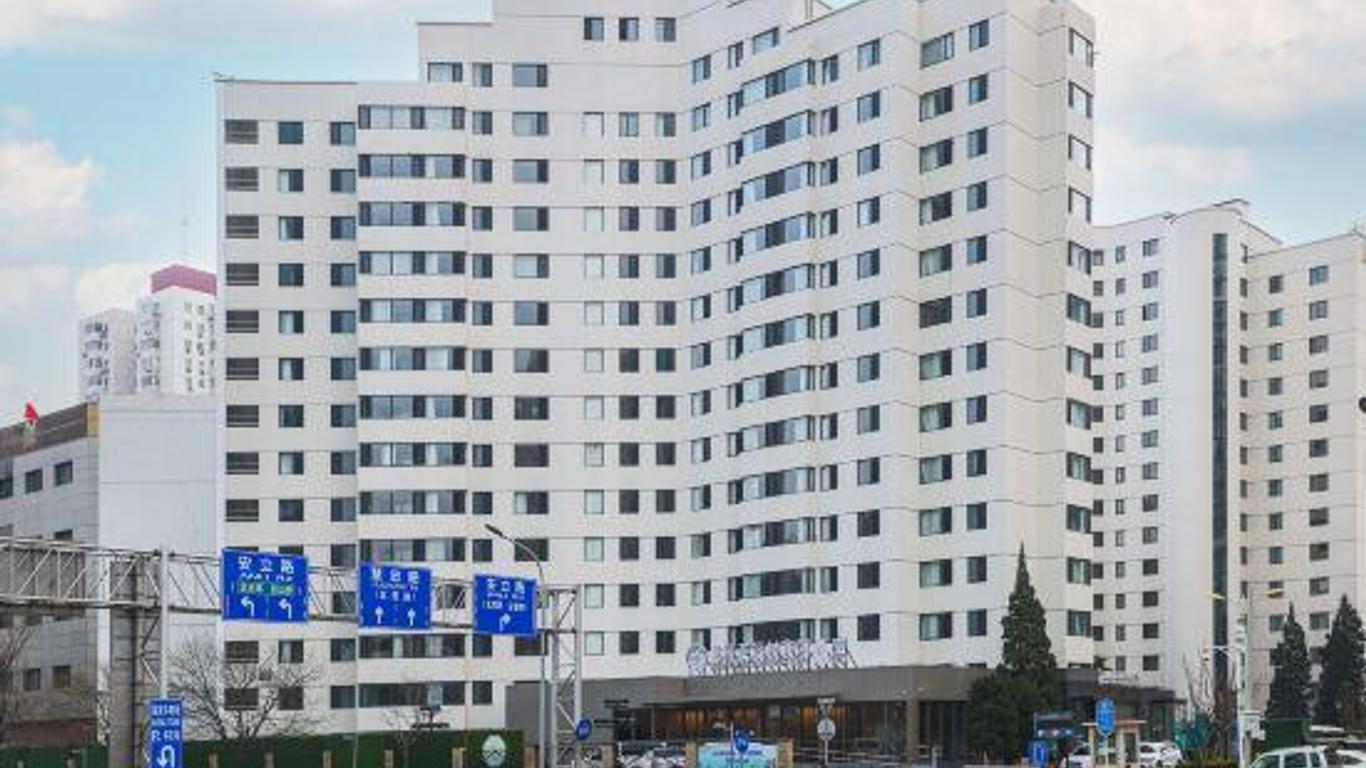 Yayuncun Hotel