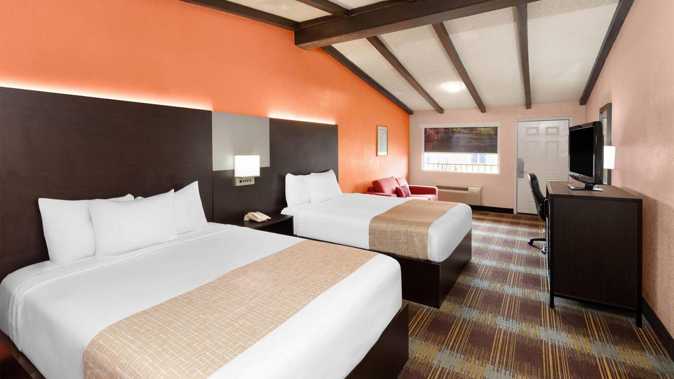 Travelodge by Wyndham New Braunfels