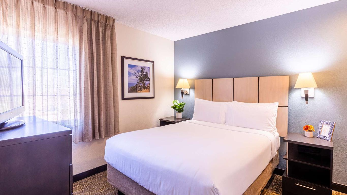 Extended Stay America Suites - Houston - Stafford