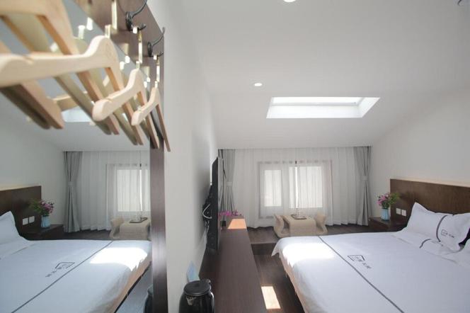 Xiao Yuan Alley Courtyard Hotel